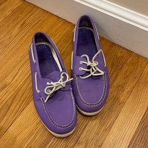 Sperry purple boat shoes